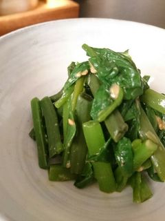 つるむらさきと醤油麹とわさびの和え物-レシピのメイン写真