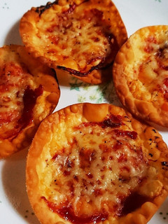 餃子の皮でパリパリピッツァ-レシピのメイン写真