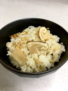 カナダ産でお手軽!松茸ごはん-レシピのメイン写真