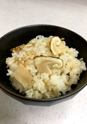 カナダ産でお手軽!松茸ごはん-レシピのメイン写真