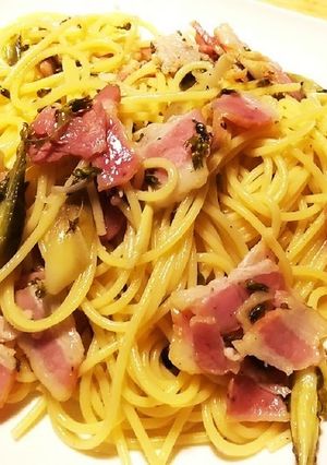 ミョウガ、シソの実、ベーコンのパスタ-レシピのメイン写真