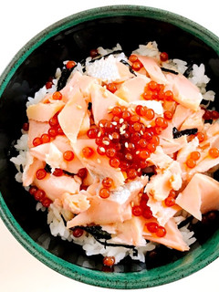鮭の親子丼-レシピのメイン写真