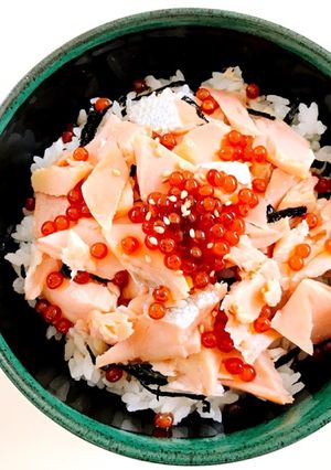 鮭の親子丼-レシピのメイン写真