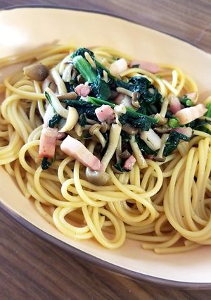 しめじ、ほうれん草、ベーコンパスタ-レシピのメイン写真