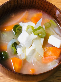 豆腐と野菜の味噌汁-レシピのメイン写真