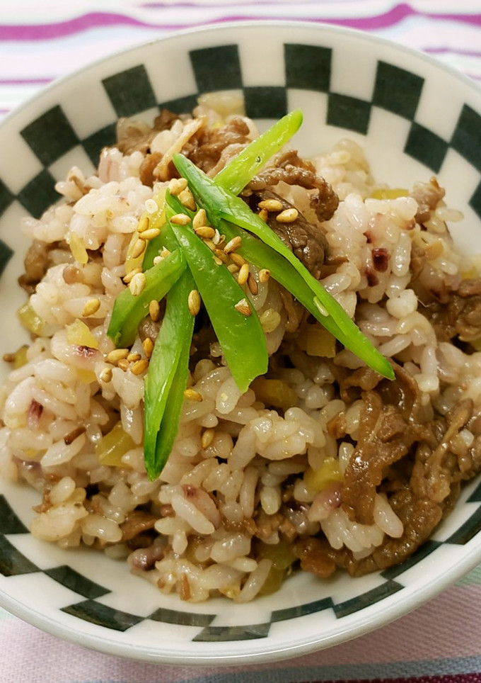 牛肉とたくわんの混ぜ酢飯♡簡単美味しい♪-レシピのメイン写真