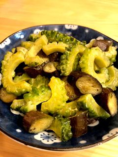 ゴーヤとナスのマヨネーズ炒め-レシピのメイン写真