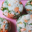 ☆スモークサーモンと大葉のおにぎり☆