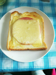 ハムチーズトースト-レシピのメイン写真