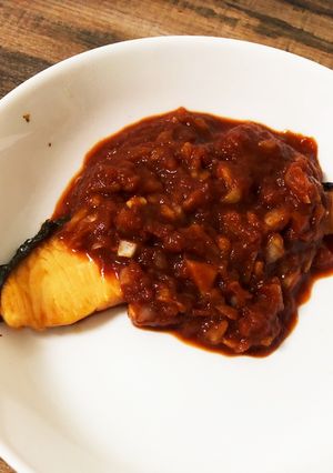 焼き鮭のオニオントマトソース-レシピのメイン写真