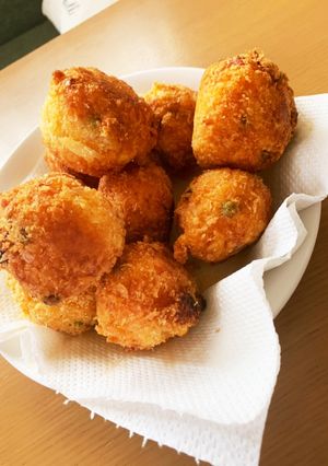 ウインナー(チーズ)入りライスコロッケ-レシピのメイン写真