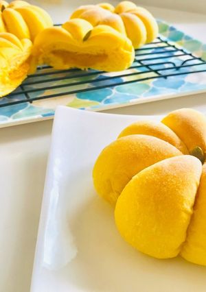 かぼちゃパン・南瓜餡がうまーい♡-レシピのメイン写真