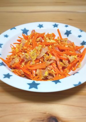 ボリューム満点にんじんしりしり-レシピのメイン写真