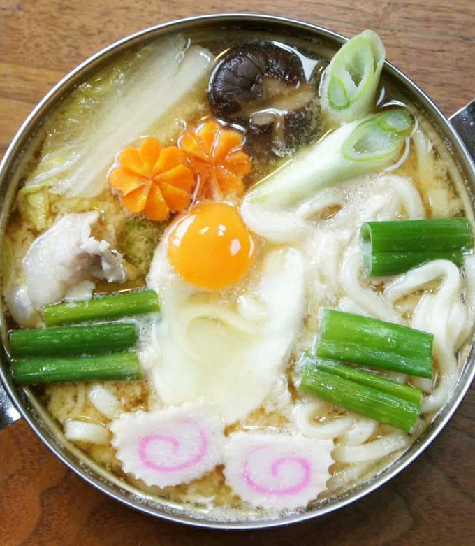 白菜と豚肉の鍋焼きうどん白味噌仕立て-レシピのメイン写真