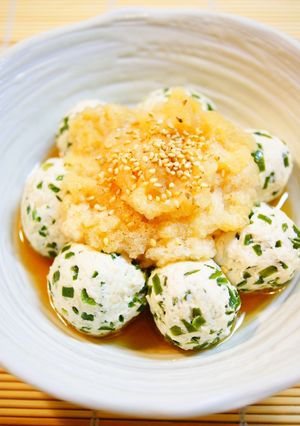 ✿生姜風味☆鶏団子のおろしポン酢のせ✿-レシピのメイン写真