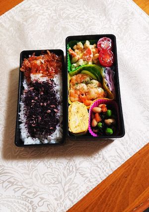 休み明けの主人のお弁当です-レシピのメイン写真