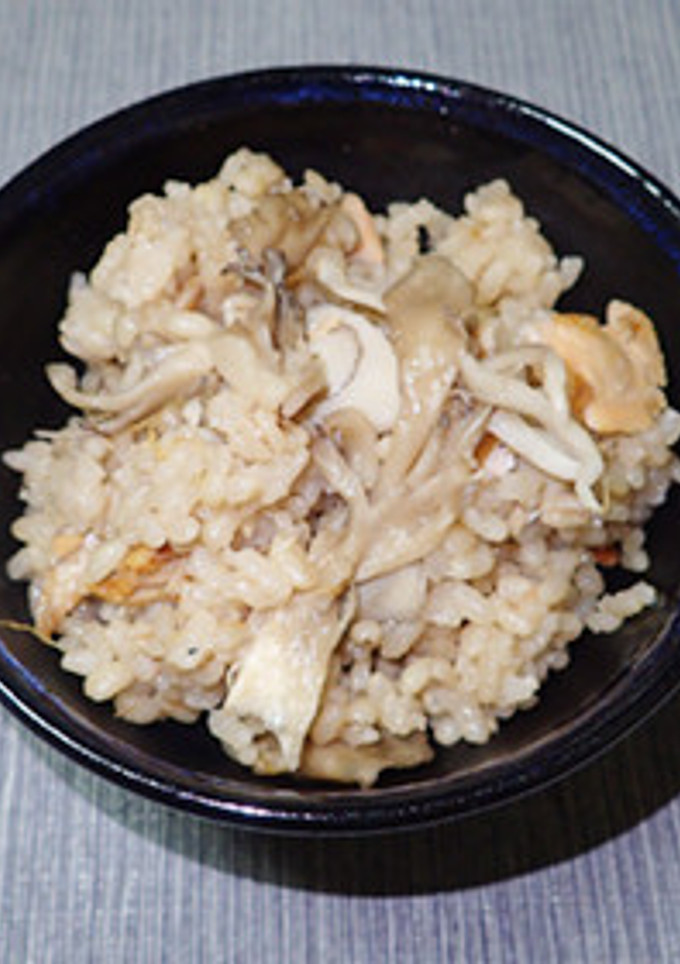 秋香るきのこと鮭の炊き込みご飯-レシピのメイン写真