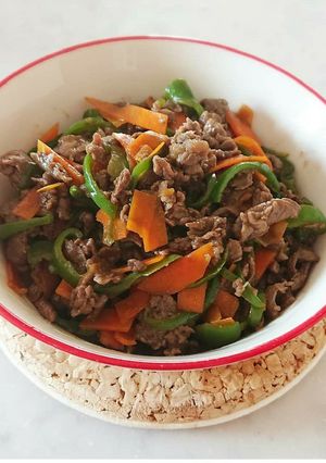 中濃ソースで♪牛肉とピーマンのウマ炒め-レシピのメイン写真