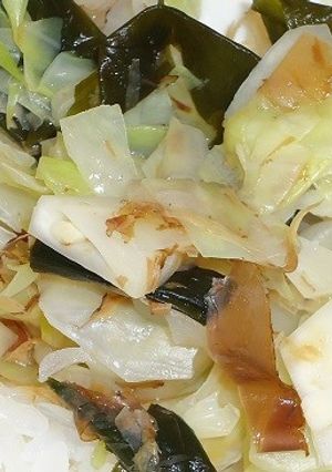 キャベツの梅かつお和え☆宇都宮市保セ-レシピのメイン写真