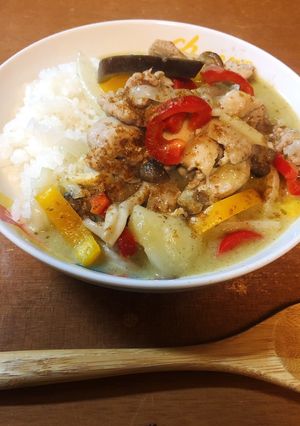 辛くない！タイ風グリーンカレー-レシピのメイン写真