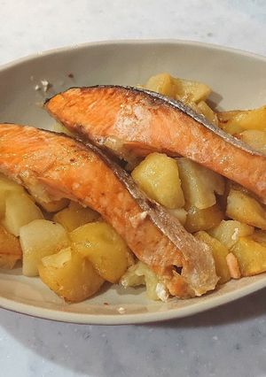 鮭とじゃがいもの塩バター焼き-レシピのメイン写真