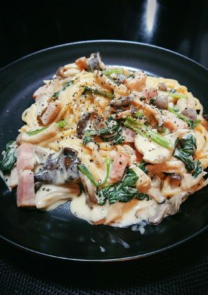 ほうれん草ベーコンきのこクリームパスタ-レシピのメイン写真