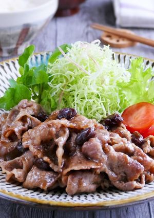 レーズン in 無国籍な豚の生姜焼き-レシピのメイン写真