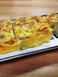 簡単副菜♪お弁当にも♪しらすの卵焼き-レシピのメイン写真