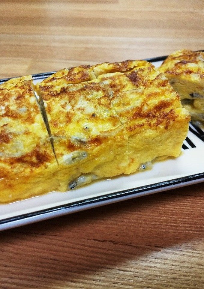 簡単副菜♪お弁当にも♪しらすの卵焼き-レシピのメイン写真