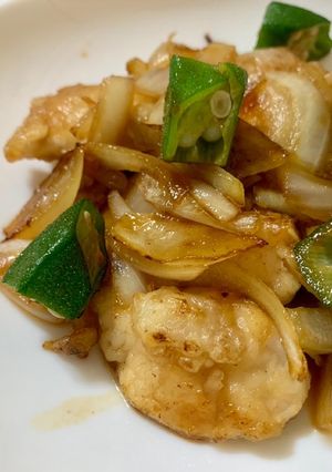 胸肉とオクラの炒め物-レシピのメイン写真