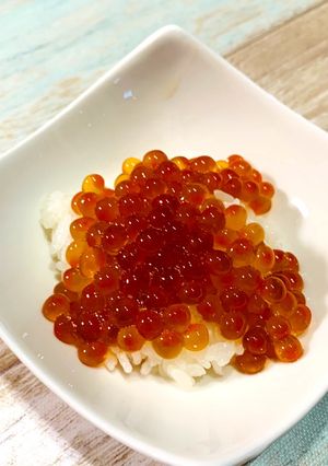 旬のイクラ失敗なし！我が家自慢の醤油漬-レシピのメイン写真