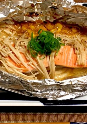 冷凍味噌バターコーン☆鮭のホイル焼き-レシピのメイン写真
