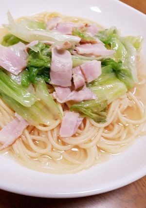 ランチに☆ベーコンとレタスのスープパスタ-レシピのメイン写真