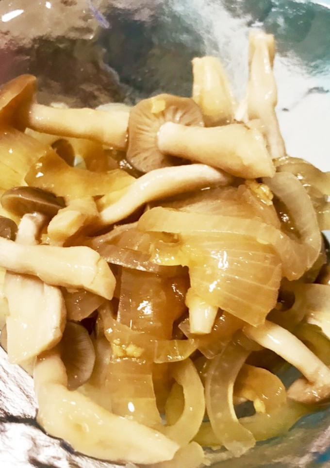 レンジで簡単！えのきと玉ねぎの生姜和え-レシピのメイン写真