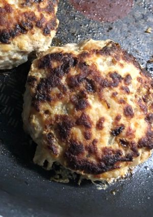 豚ひき肉で作る節約ハンバーグ！-レシピのメイン写真