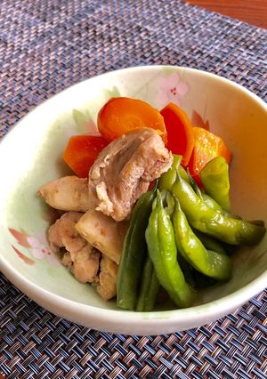 旨味の染みた＊鶏もも肉とインゲンの煮物-レシピのメイン写真