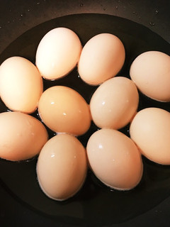 2週間かけてサラダに合う塩味ゆで玉子-レシピのメイン写真