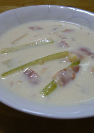 セロリとベーコンのクリーム煮-レシピのメイン写真