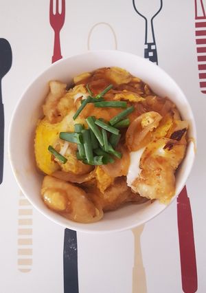 ぷりとろ鶏肉の親子丼-レシピのメイン写真