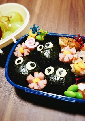 まっくろくろすけ✨キャラ弁☆トトロ♪-レシピのメイン写真