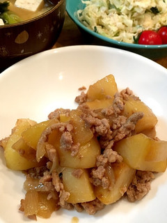 シンプル☆ご飯が進む☆じゃがそぼろ-レシピのメイン写真