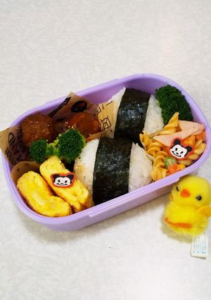 19/10/4 年少さんおにぎり弁当-レシピのメイン写真