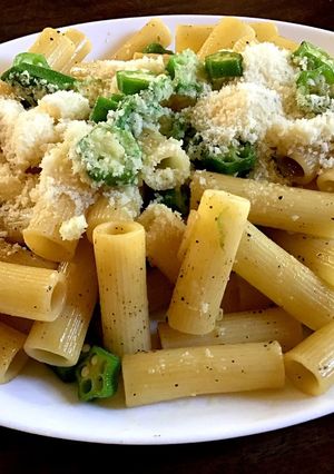 オクラとニンニクのペンネ-レシピのメイン写真