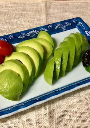 アボカドに海苔佃煮わさび和え-レシピのメイン写真