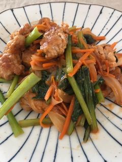 豚こま肉と小松菜のケチャップ炒め-レシピのメイン写真
