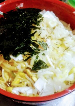 和韓折衷！さくっとぶっかけうどんランチ-レシピのメイン写真