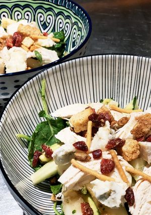 チキンと桃とゴルゴンゾーラサラダ-レシピのメイン写真