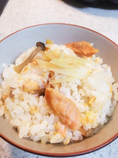 簡単♪鮭の混ぜごはん-レシピのメイン写真