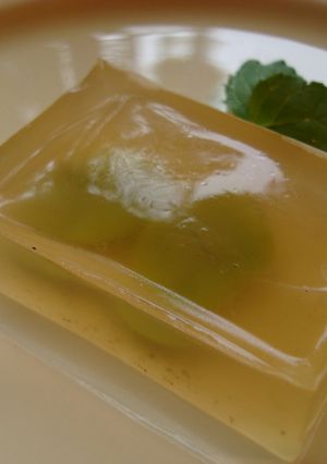 簡単ヘルシーアガーコンソメそら豆ゼリー-レシピのメイン写真
