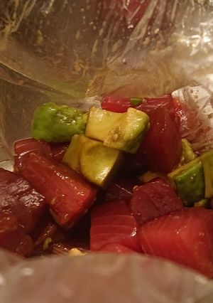 【簡単】ご飯に合う漬けマグロ+アボカド-レシピのメイン写真